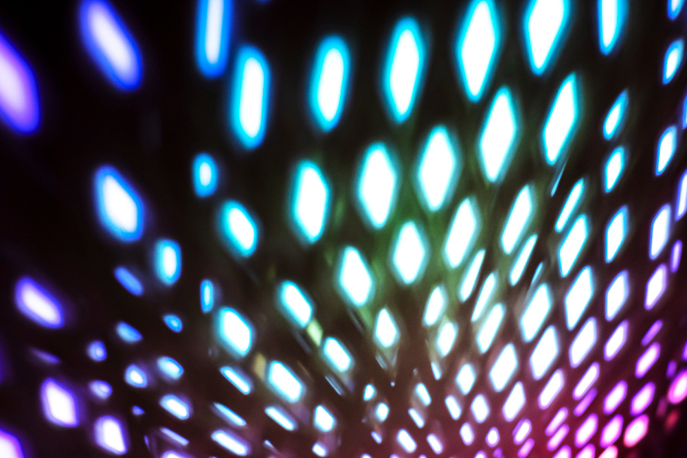 Dinamična osvetlitev plesišča na zabavi